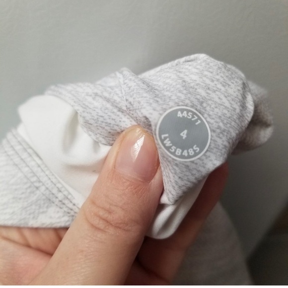 Lululemon Om Pant Cropped Fossil Grey White 4 - Picture 8 of 12